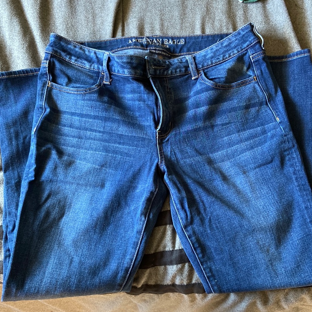 American Eagle ladies jeggings. Size 14.